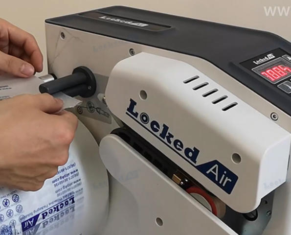 step-by-step-guide-how-to-properly-load-air-cushion-film-into-your-lockedair-air-cushion-machine-2.jpg